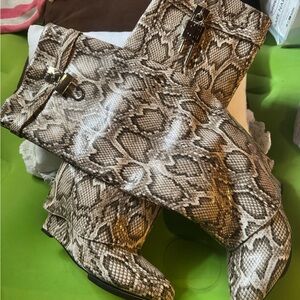 Snakeskin Patterned Boots